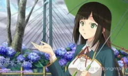 动漫美女脱衣服,衣裳褪去，魅力绽放